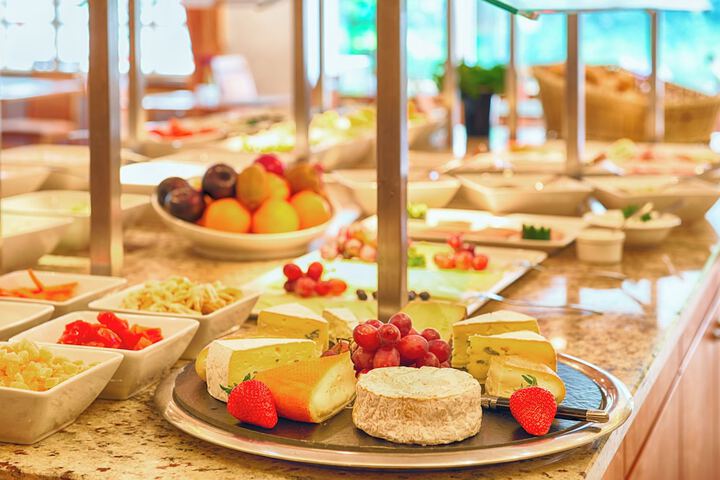 Breakfast buffet