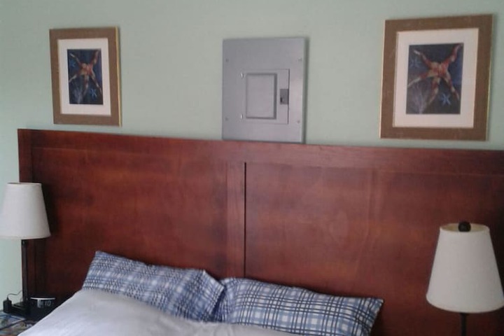 Room 5 of 19