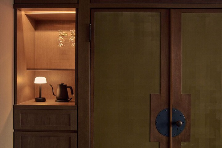 Room 20 of 106