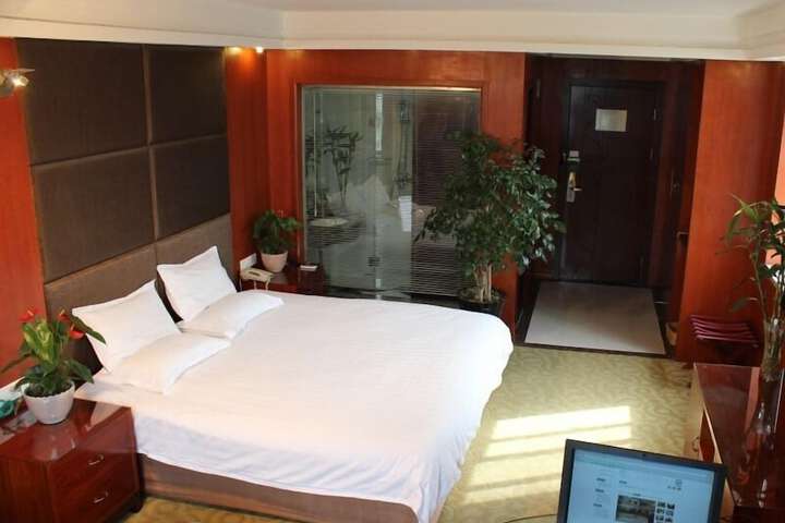 Room 12 of 59