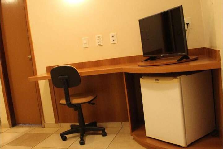 Room 13 of 44