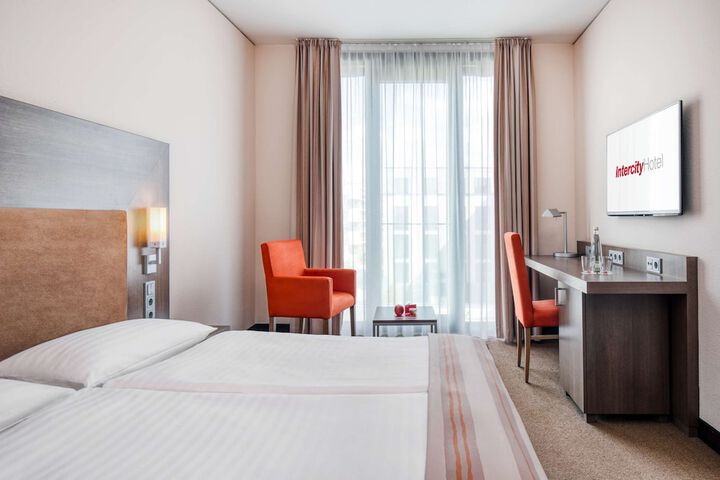 Room 20 of 40