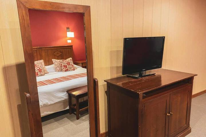 Room 15 of 38