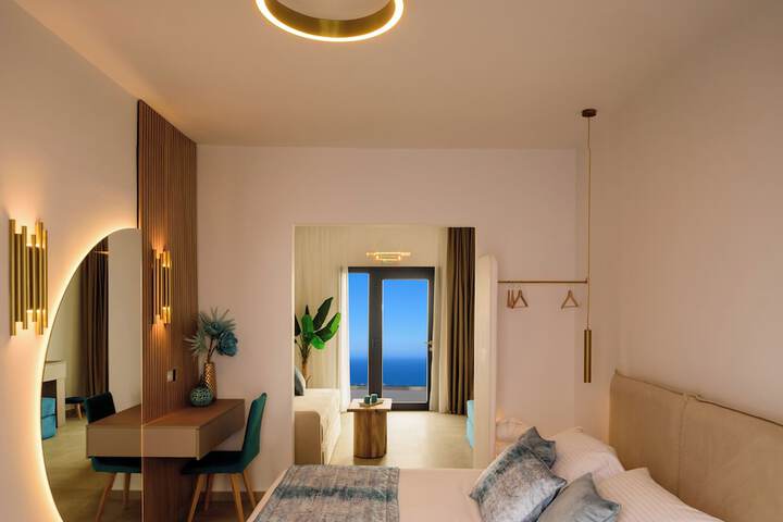 Room 6 of 61