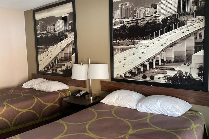 Double Accessible King Size Bed (8 of 25)