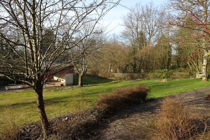 Property Grounds 18 of 24