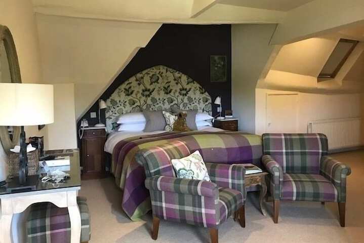 Room 16 of 55