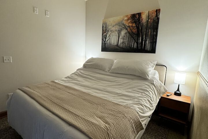 Room 2 of 54