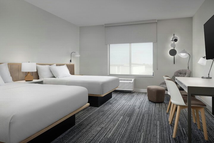 Room 25 of 51