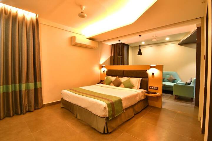 Room 5 of 29