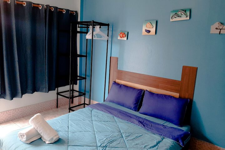 Room 5 of 61