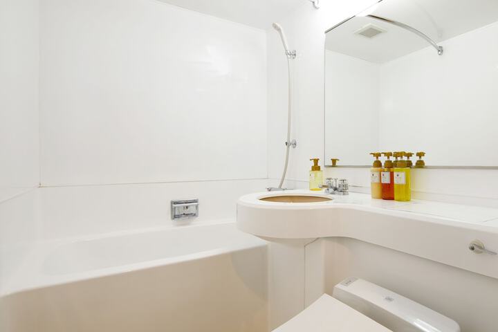 Bath Amenities