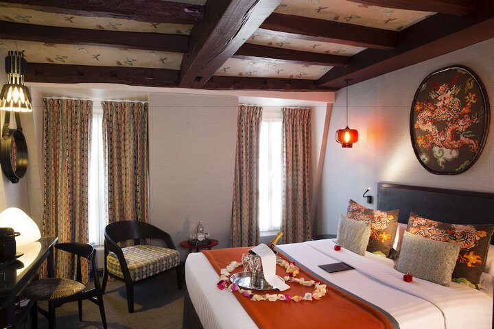 Room 9 of 73