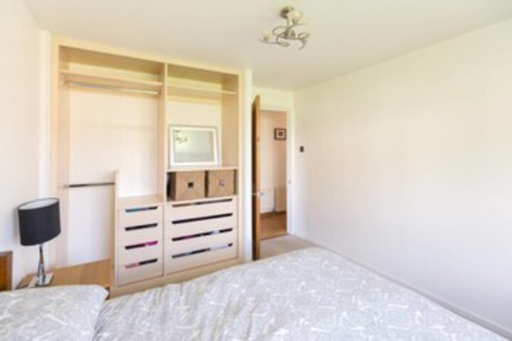 2 Bedroom Spacious Home by Finsbury Park! 4 Guests