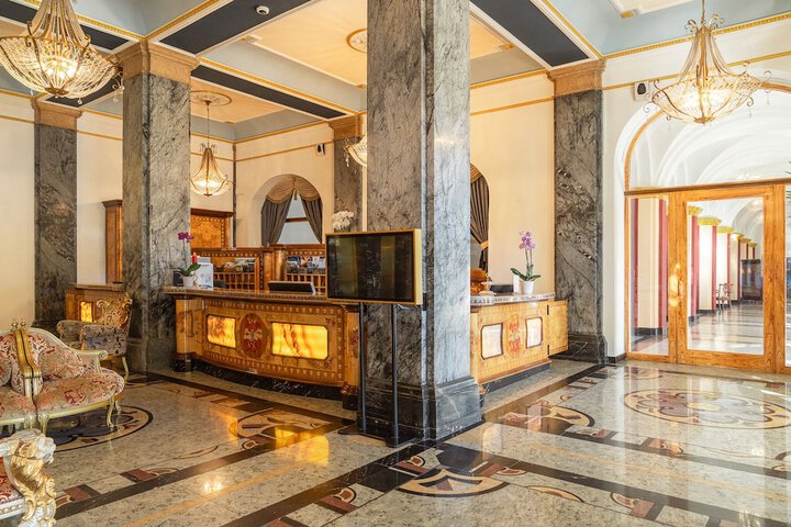 Hotel Interior 4 of 55