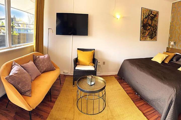 Room 14 of 76