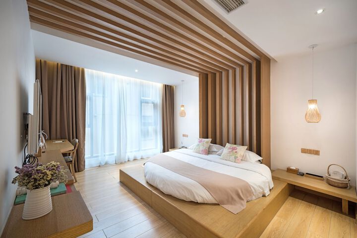 Room 34 of 149