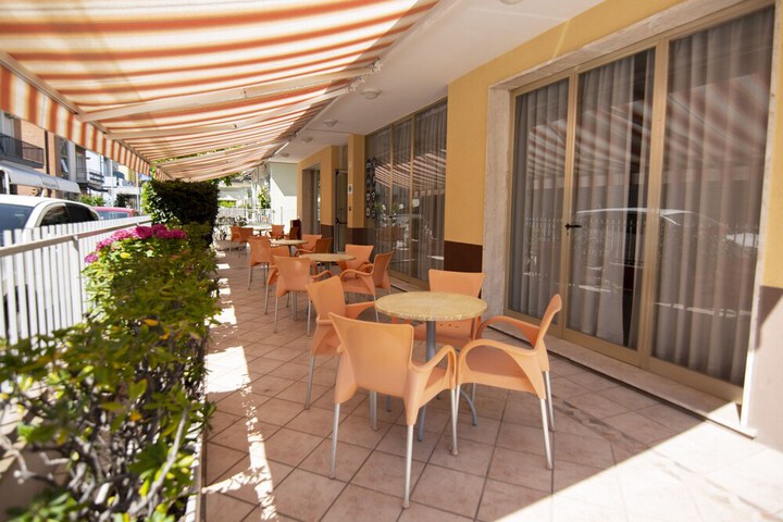 Hotel 14 of 14