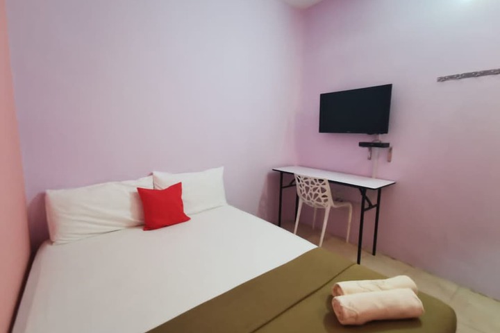 Room 9 of 23
