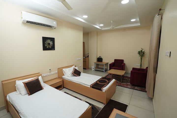 Room 3 of 26