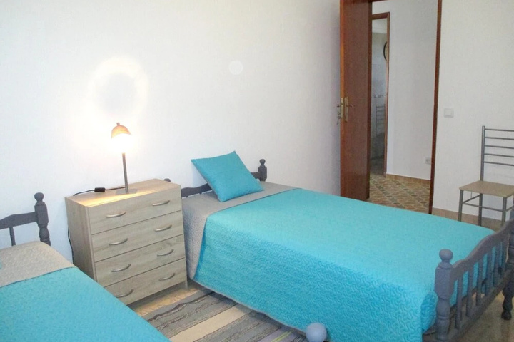 Room 2 of 23