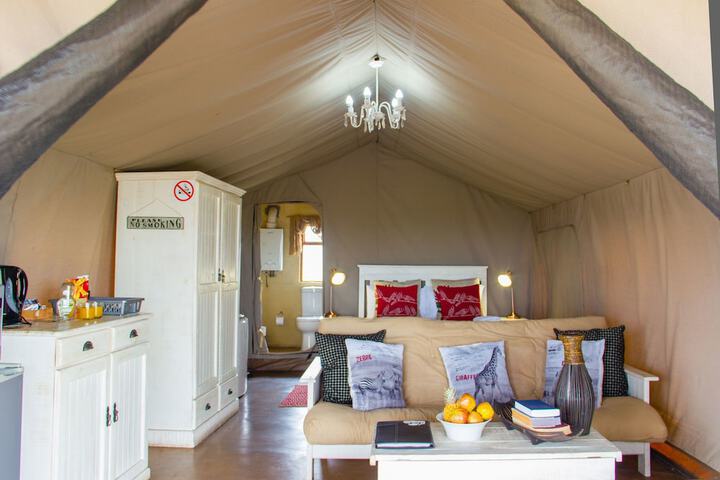 Room 3 of 43