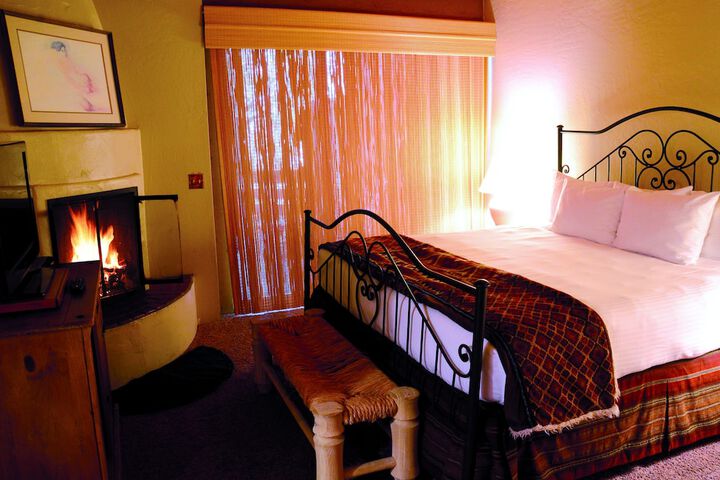Room 22 of 152