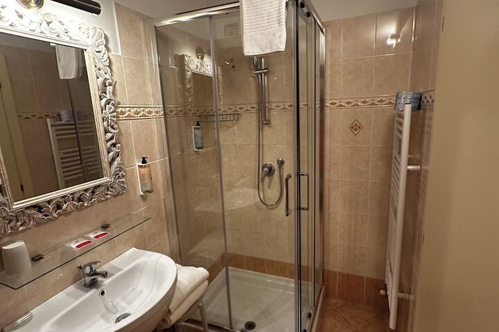 Bathroom Interior Photo