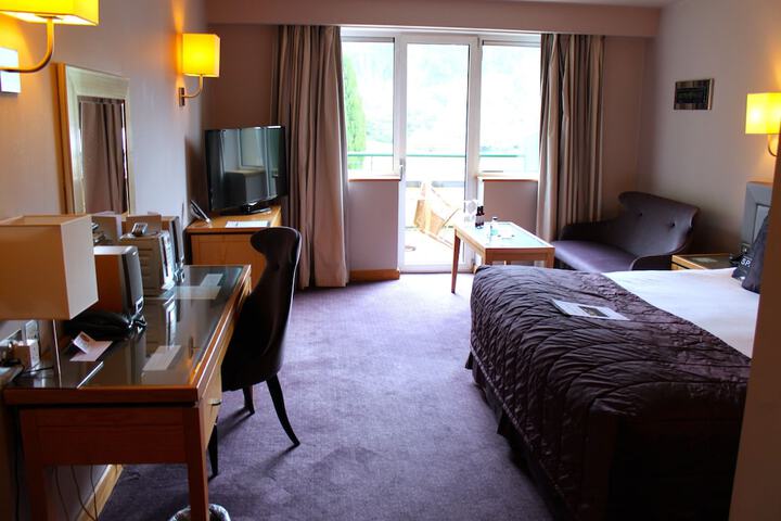 Room 6 of 58