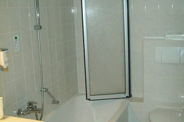 Bath Photo