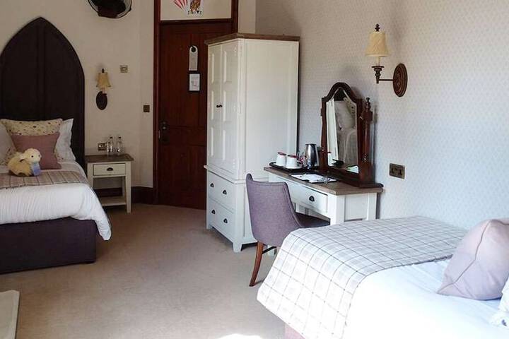 Room 15 of 59
