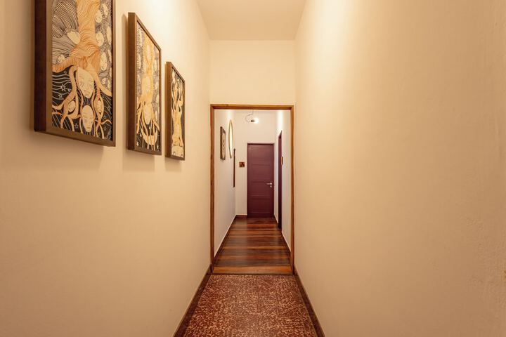 Ballroom/Hall 78 of 92