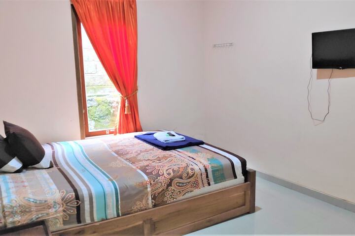 Room 15 of 46