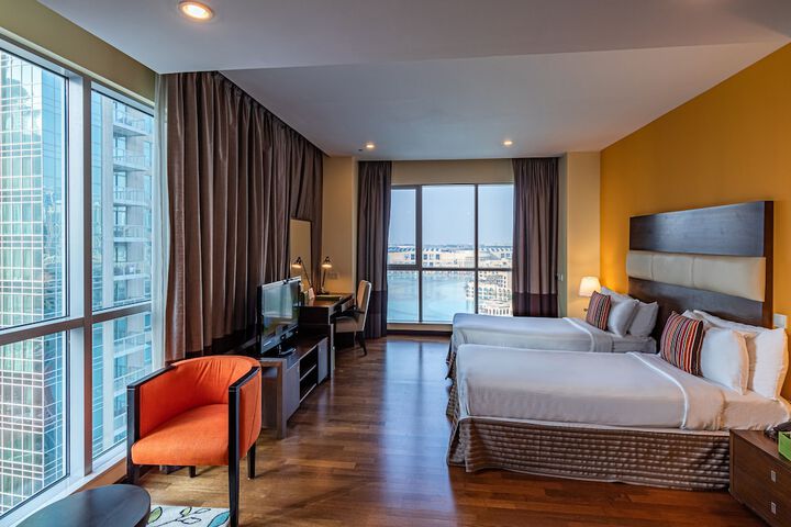 Room 108 of 179