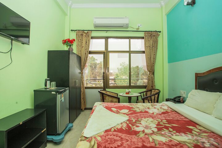 Room 13 of 41