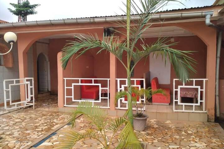 Hotel CST Hubert de Yaoundé