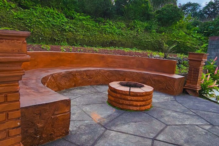 Property Grounds 23 of 32