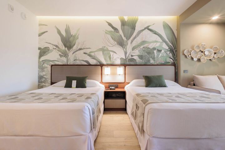 Room 41 of 172