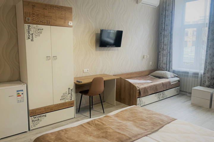 Room 34 of 37