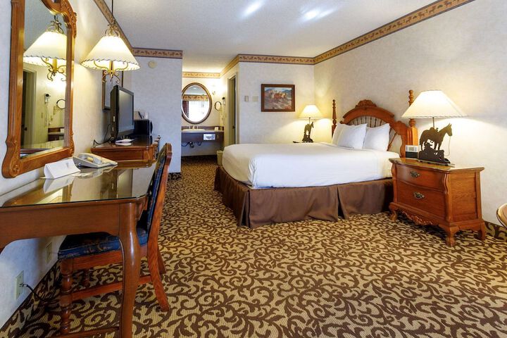 Room 26 of 63