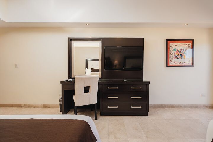 Room 22 of 105