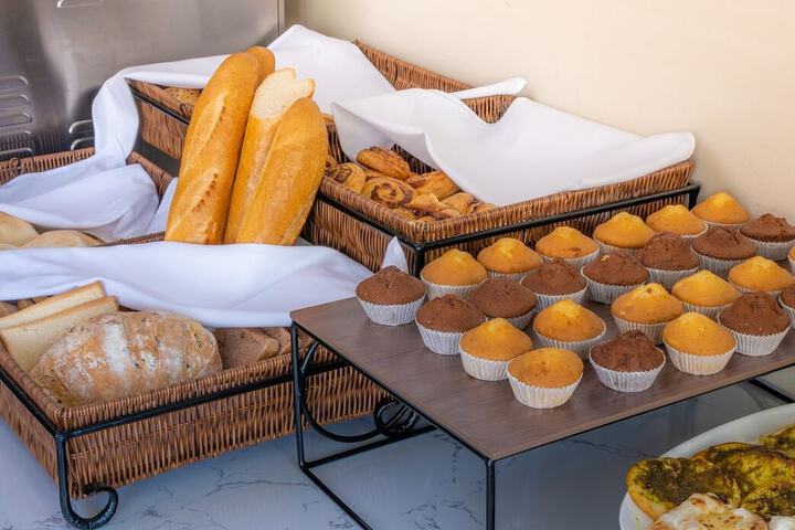 Breakfast/Coffee Service 97 of 103