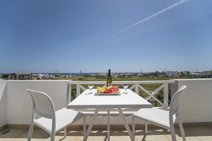 Terrace/Patio 100 of 197