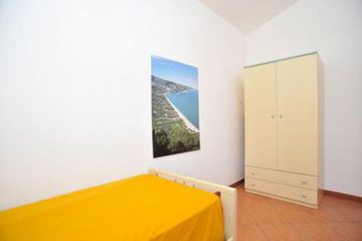 Room 20 of 30