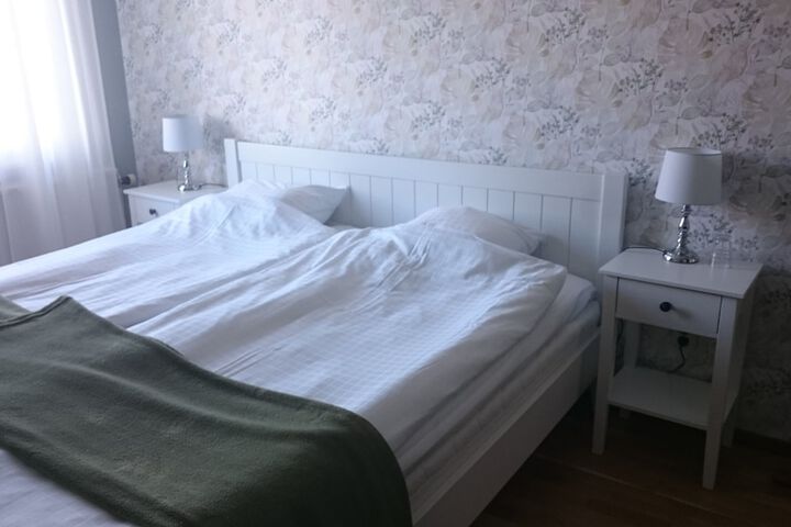 Room 14 of 66