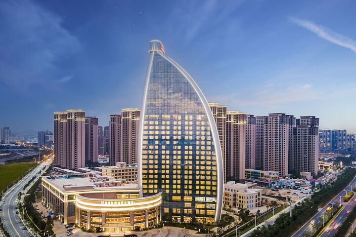 Yuanchang Grand Harbourview Hotel