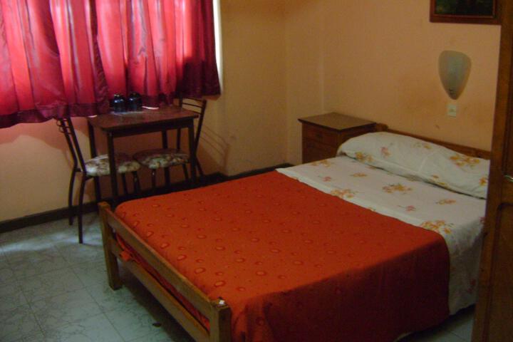 Room 12 of 46