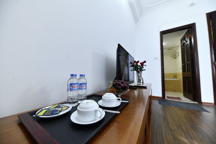 Room 14 of 36