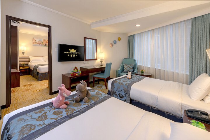 Room 16 of 59