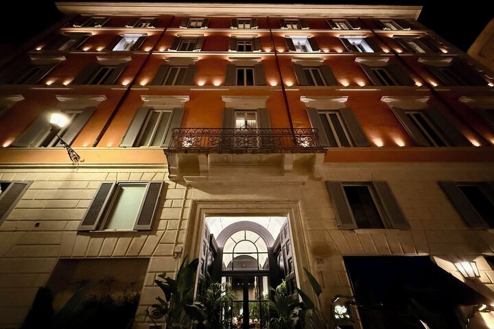 Hotel 124 of 131